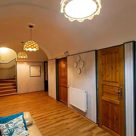 U Kostela Hotel Privlaka