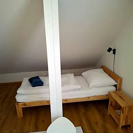 U Kostela * Privlaka