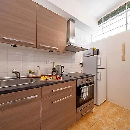Hotel U Kostela *